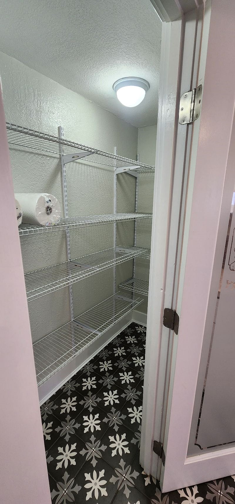 Furnished Finder property 564353_1 photo 14