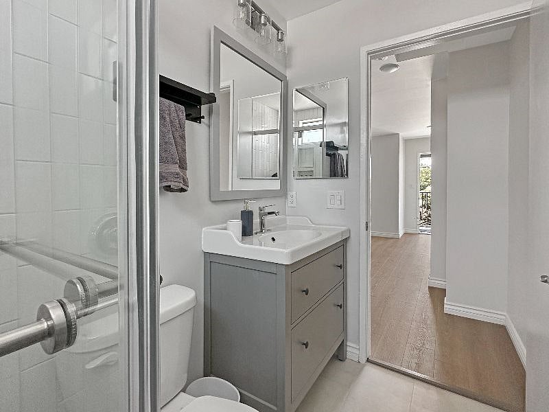 Medicine cabinet with lots of storage in the vanity