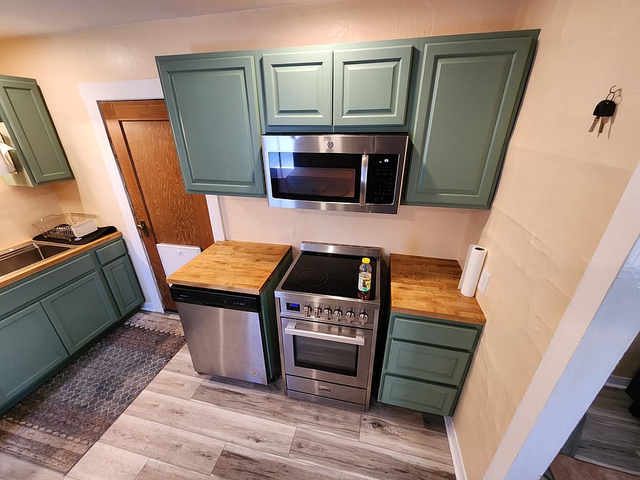 Furnished Finder property 564424_1 photo 6
