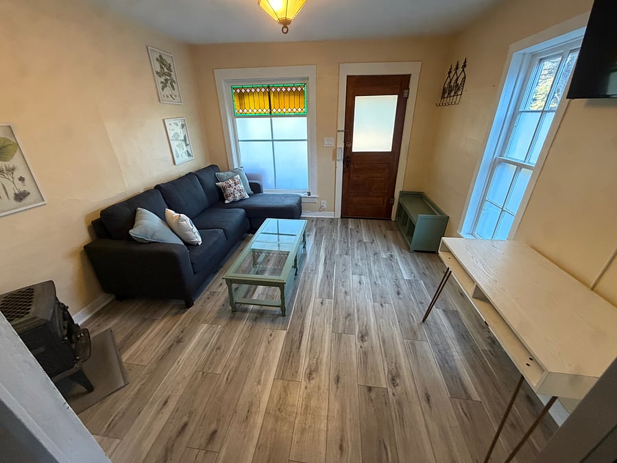 Furnished Finder property 564424_1 photo 3