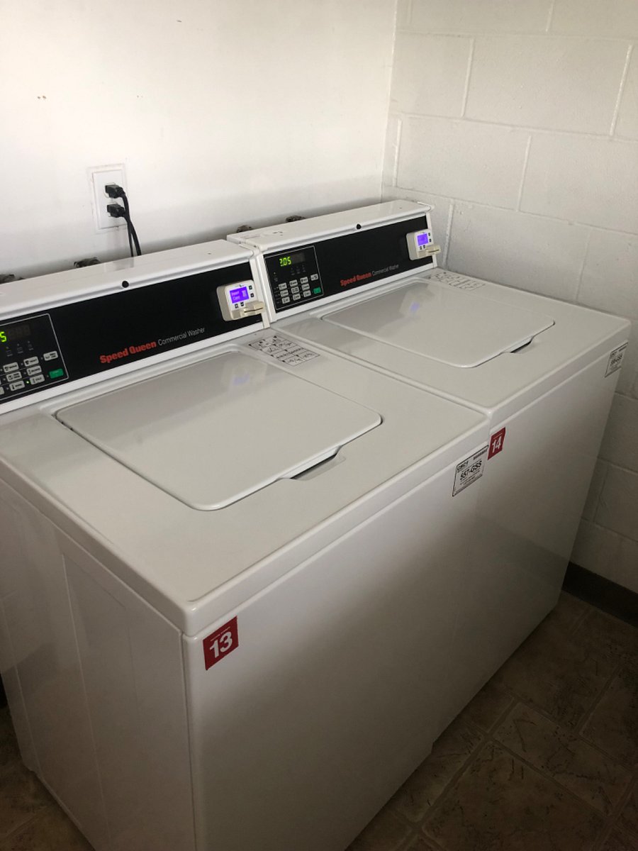 Two washers and dryers on each floor for only that floors tenants to use. Right next to the condo.
Very clean and always seem to be available!