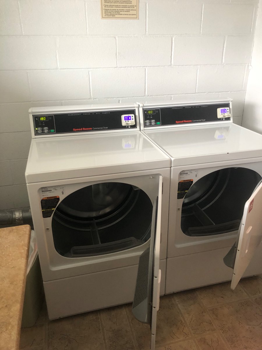 Two washers and dryers on each floor for only that floors tenants to use. Right next to the condo.
Very clean and always seem to be available!