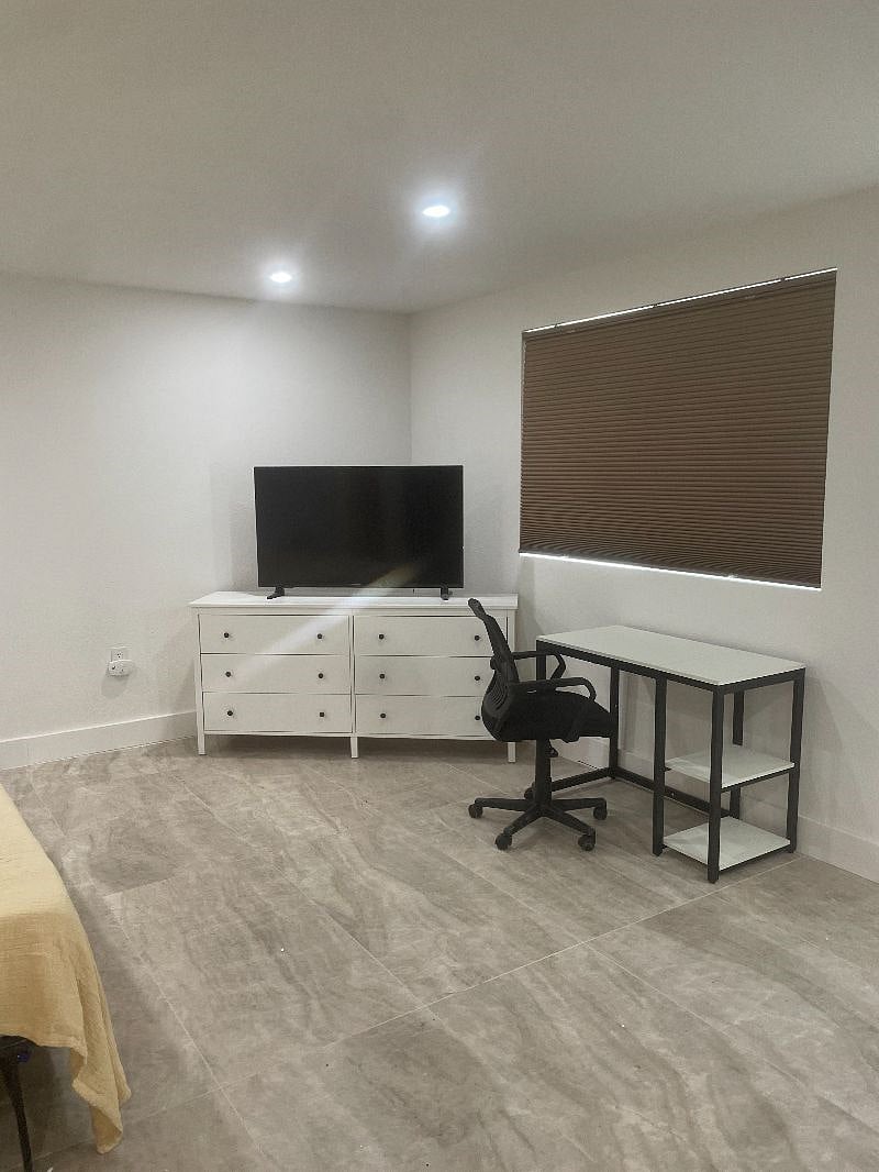 Furnished Finder property 564548_4 photo 7