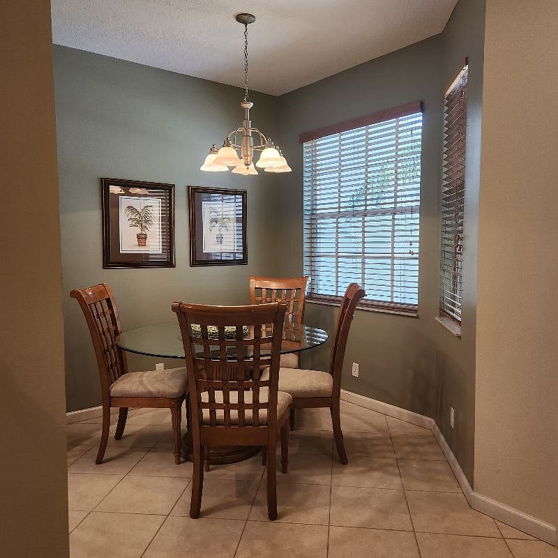 Furnished Finder property 564595_1 photo 3