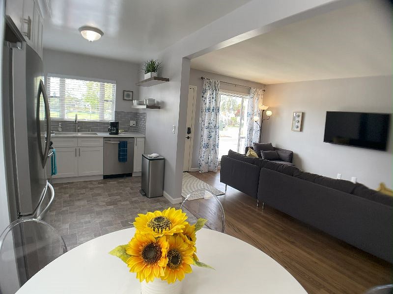 Furnished Finder property 564599_1 photo 9