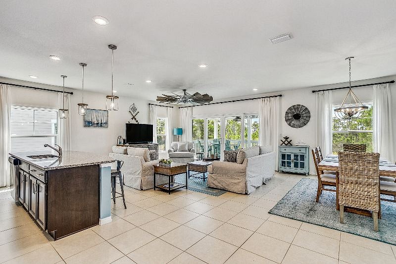 Furnished Finder property 564624_1 photo 3