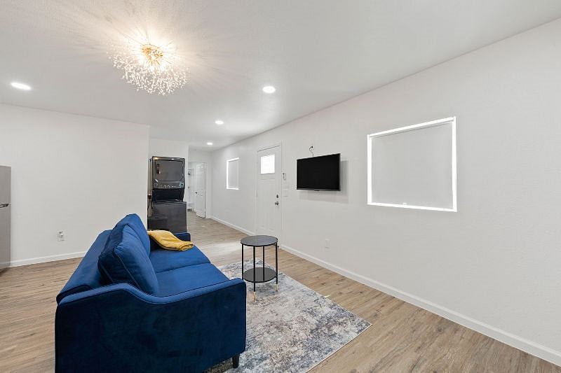 Furnished Finder property 564627_1 photo 5