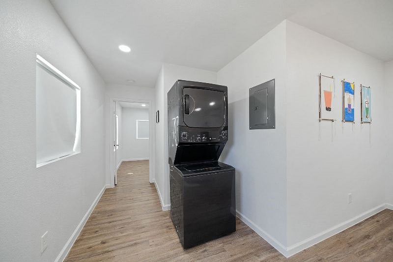 Furnished Finder property 564627_2 photo 15