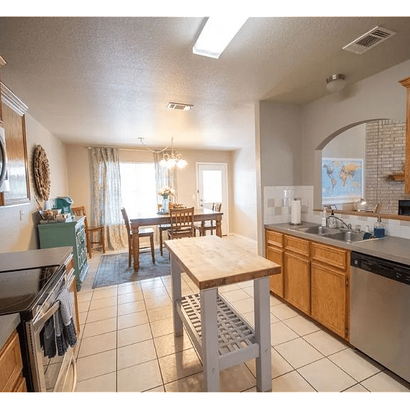 Furnished Finder property 564754_1 photo 6