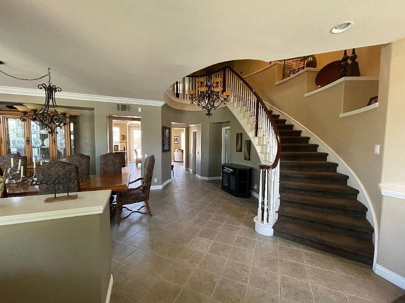 Furnished Finder property 564797_1 photo 9
