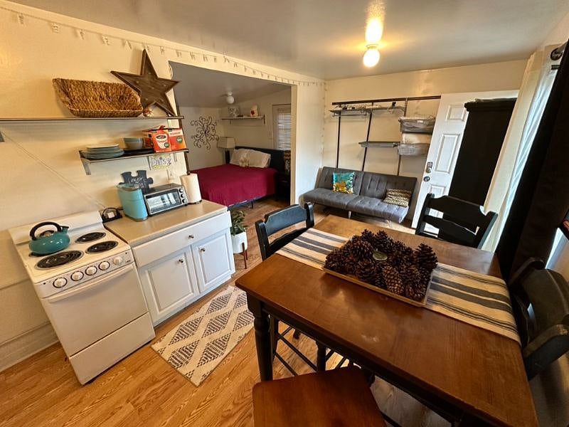 Furnished Finder property 564816_1 photo 6