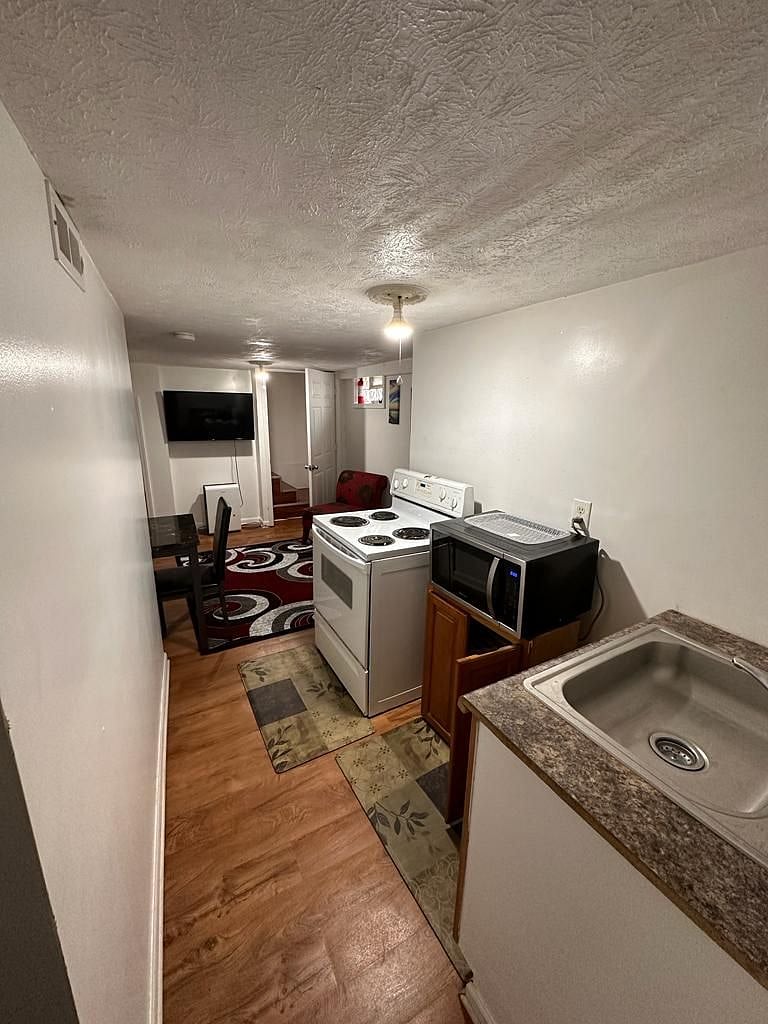 Furnished Finder property 564843_1 photo 8