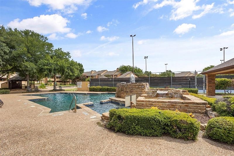 Furnished Finder property 564852_1 photo 17