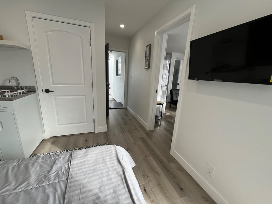Furnished Finder property 564884_1 photo 28