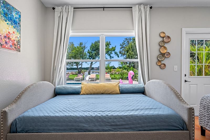 Furnished Finder property 564933_1 photo 27