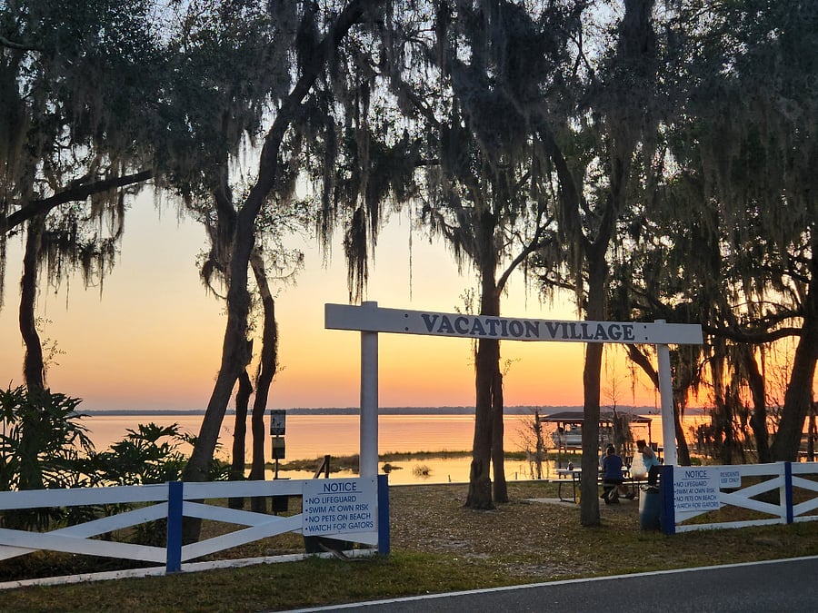 Private Lake front picnic area