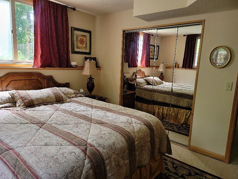 Quiet bedroom