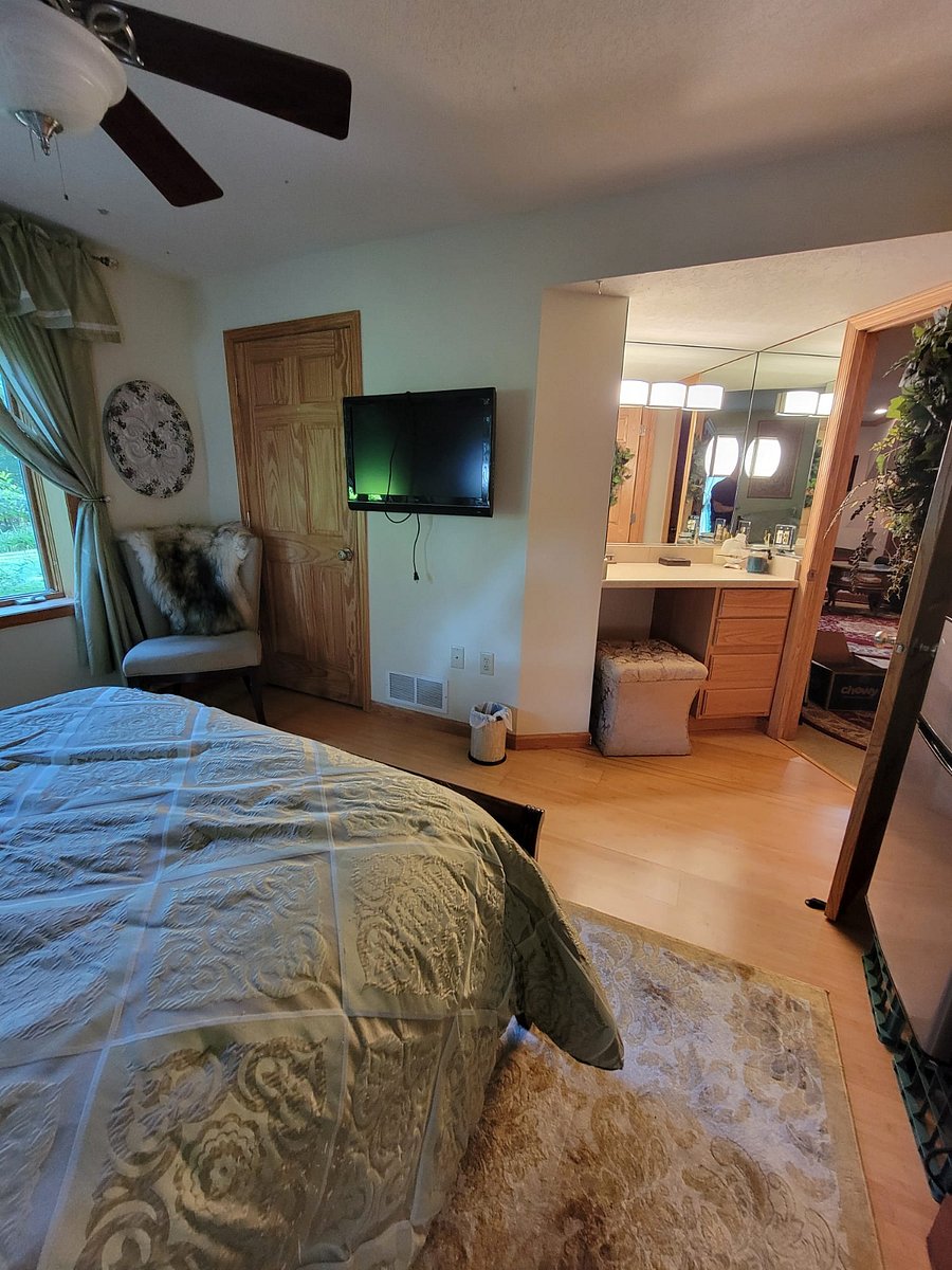 Furnished Finder property 564961_2 photo 2