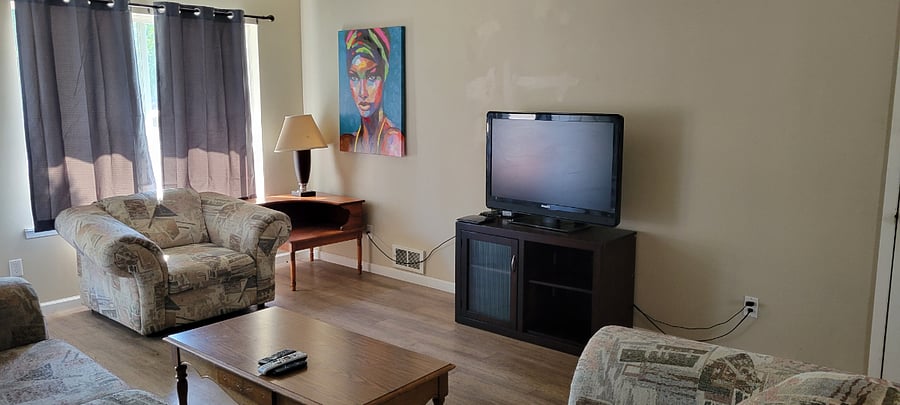 Furnished Finder property 565002_1 photo 13