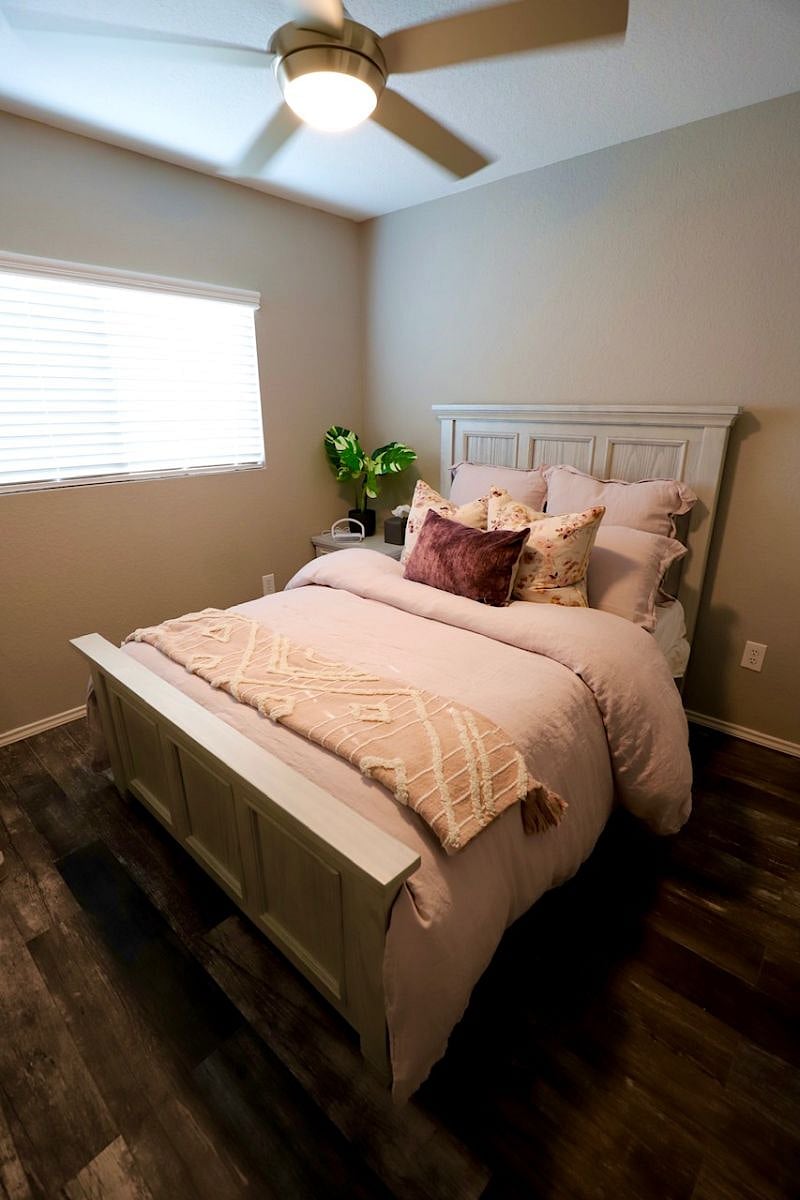 Furnished Finder property 565007_1 photo 8