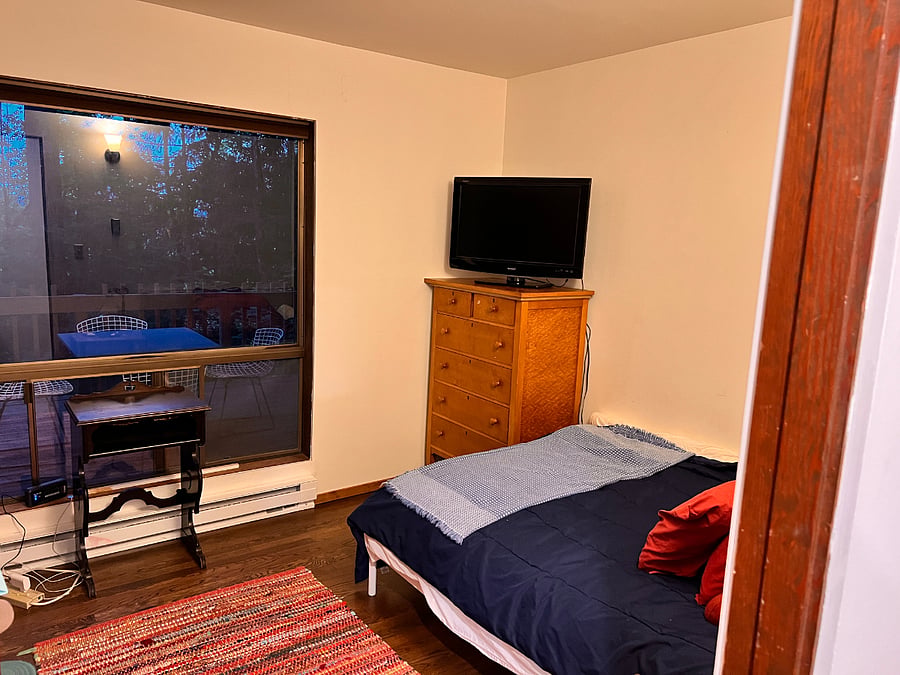 Bedroom 1 Double bed
