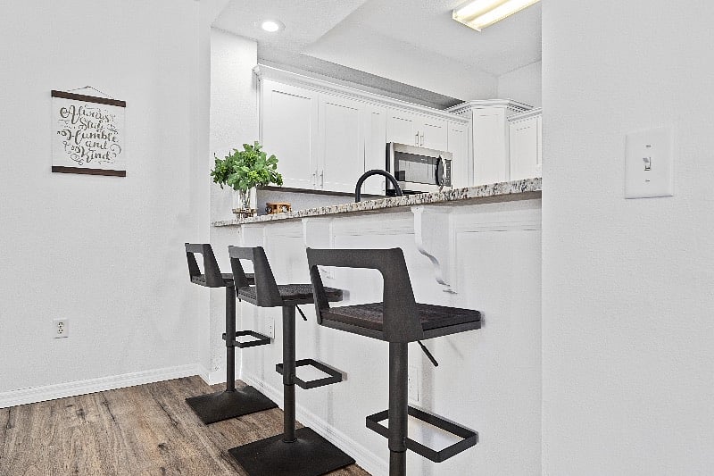 Furnished Finder property 565148_1 photo 4
