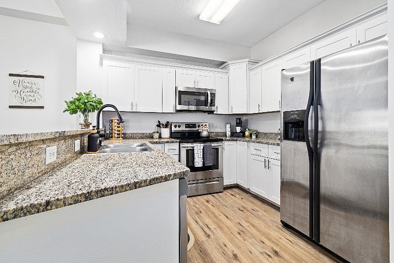 Furnished Finder property 565148_1 photo 6