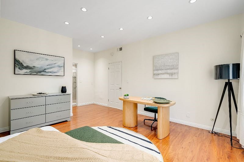 Furnished Finder property 565184_1 photo 36