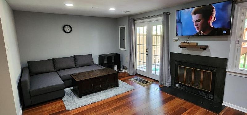 Furnished Finder property 565203_1 photo 1