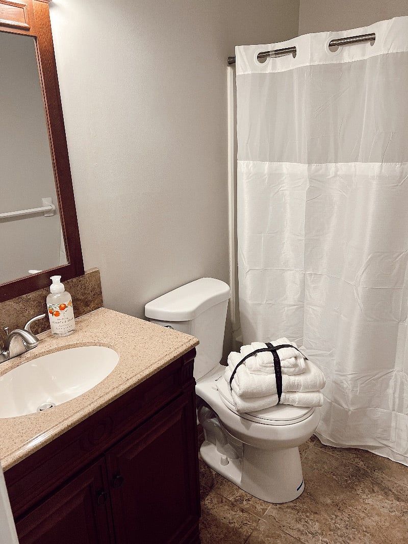 Bedroom 2 bathroom is updated and will have all new towels for guest to use during their stay.