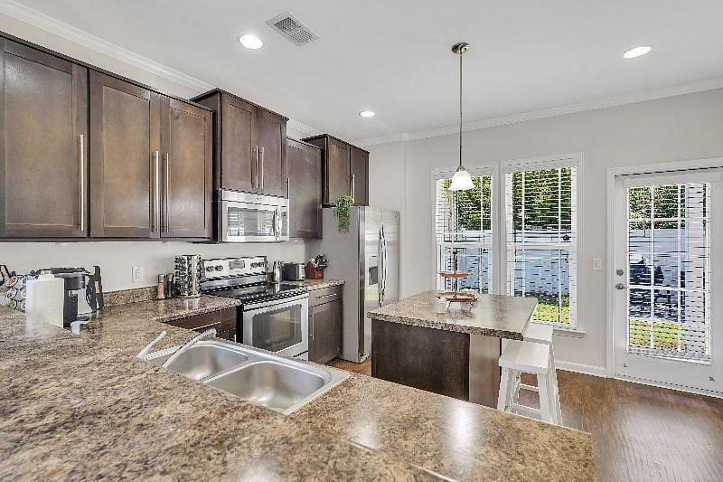 Furnished Finder property 565233_1 photo 8