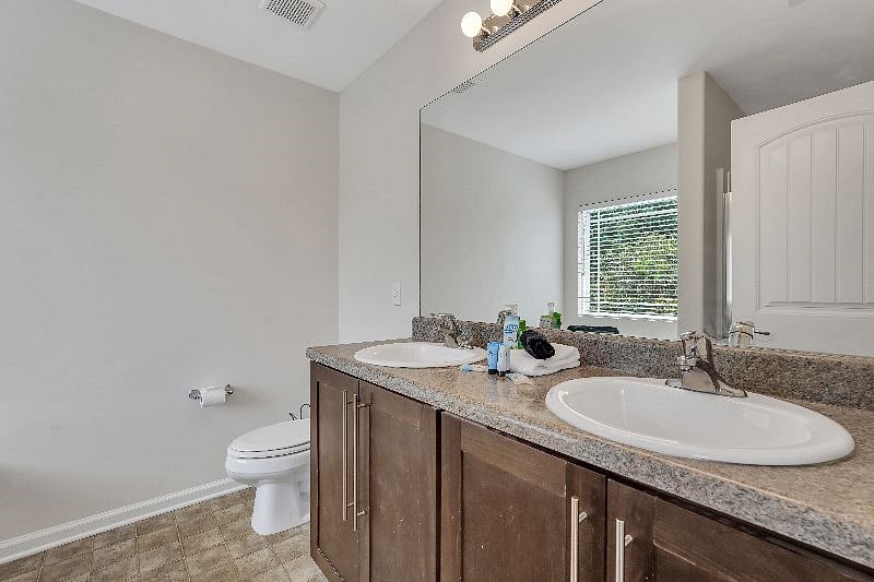 Furnished Finder property 565233_1 photo 12