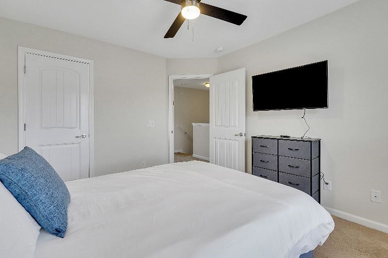 Furnished Finder property 565233_1 photo 16