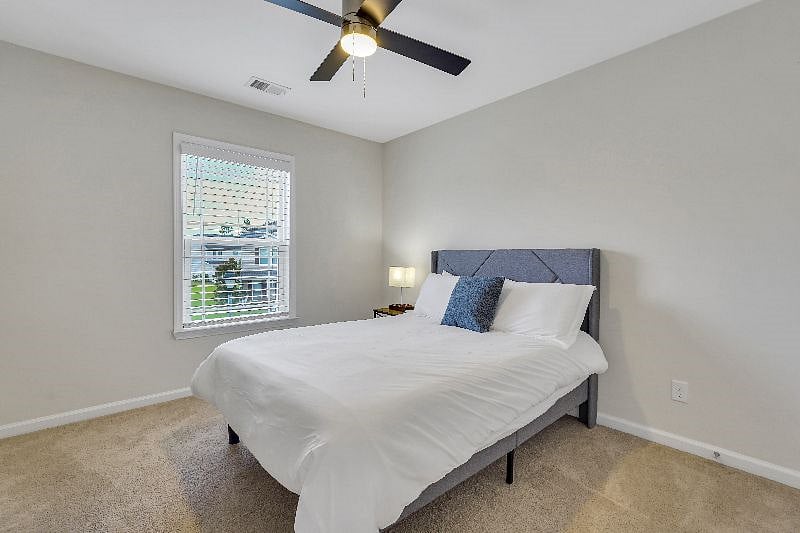 Furnished Finder property 565233_1 photo 17