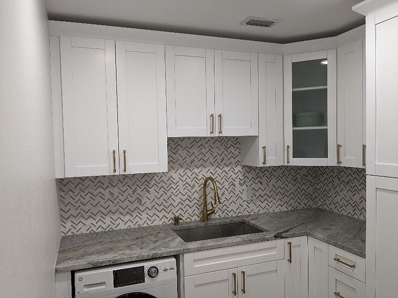 Furnished Finder property 565277_1 photo 3