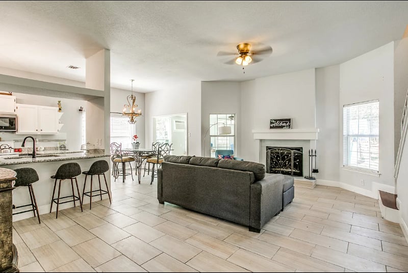 Furnished Finder property 565325_1 photo 5