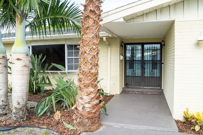 Furnished Finder property 565337_1 photo 3