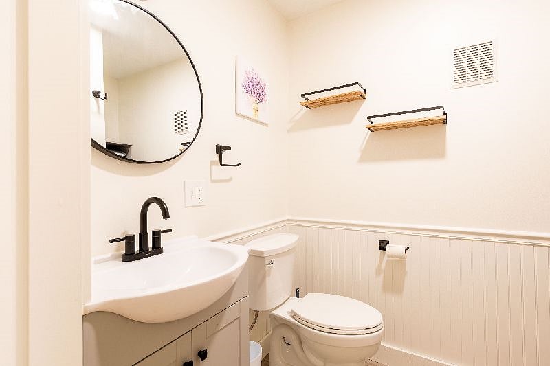 Furnished Finder property 565338_1 photo 3