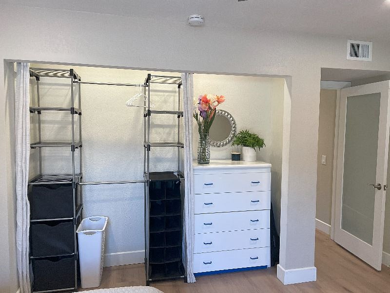 Furnished Finder property 565424_1 photo 6