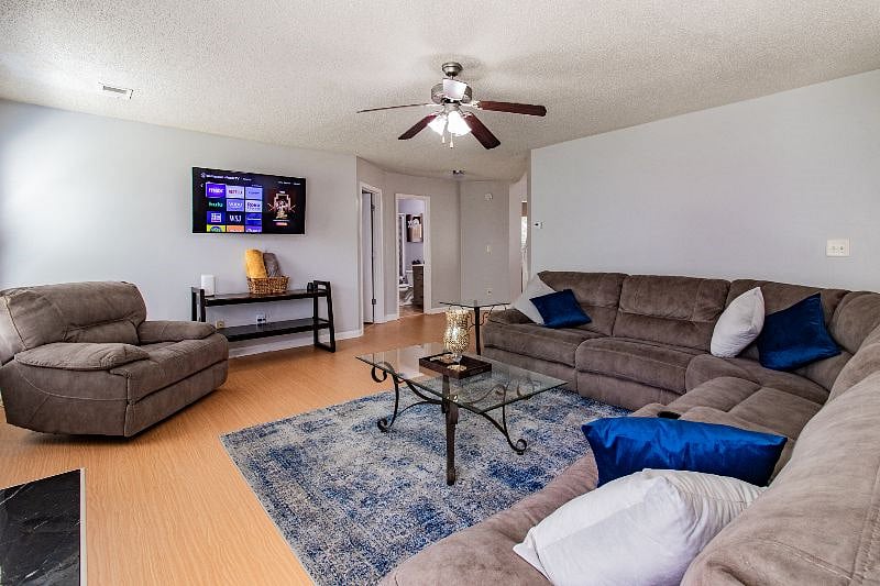 Furnished Finder property 565522_1 photo 4