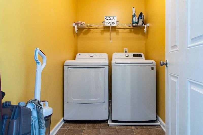Furnished Finder property 565522_1 photo 21