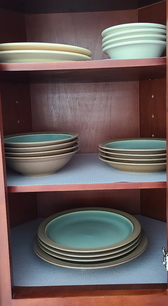 Dishes and bowls.