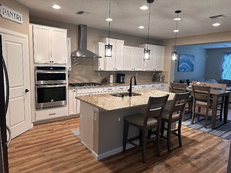 Furnished Finder property 565589_1 photo 3