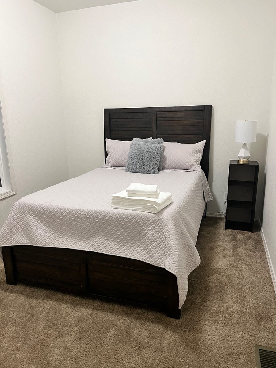 Furnished Finder property 565603_1 photo 4