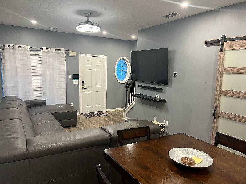 Furnished Finder property 565613_1 photo 13