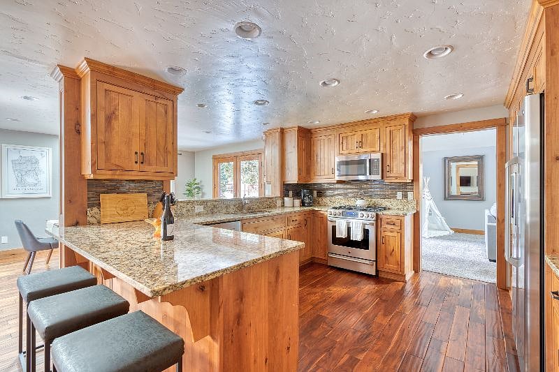 Furnished Finder property 565631_1 photo 16