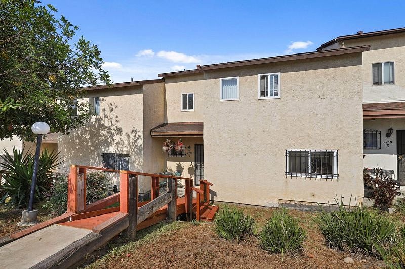 Furnished Finder property 565661_1 photo 17