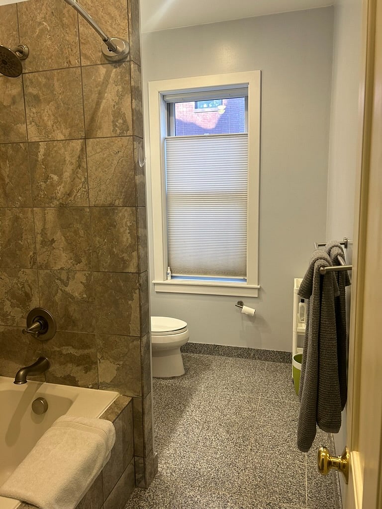 Furnished Finder property 565672_1 photo 12