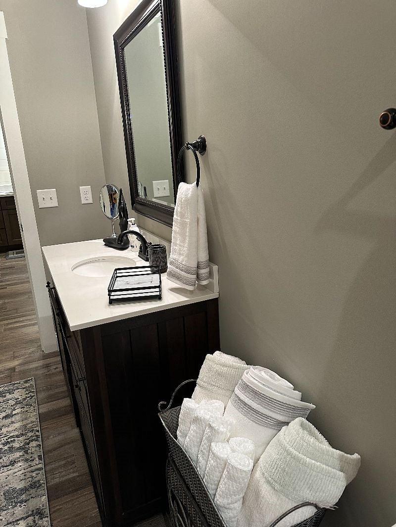 Furnished Finder property 565724_1 photo 12