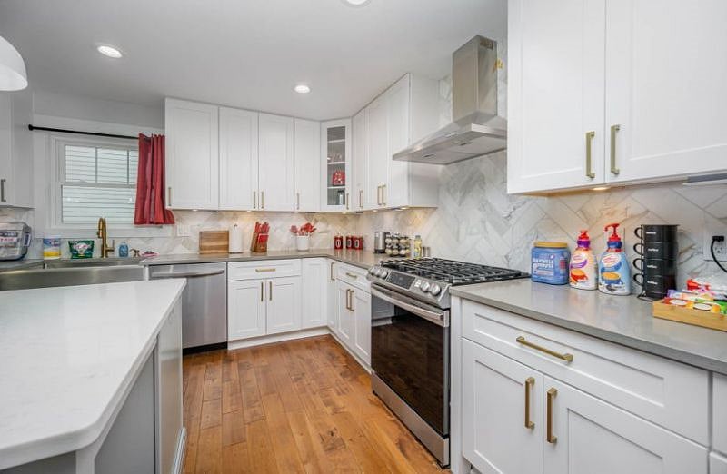 Furnished Finder property 565726_1 photo 8